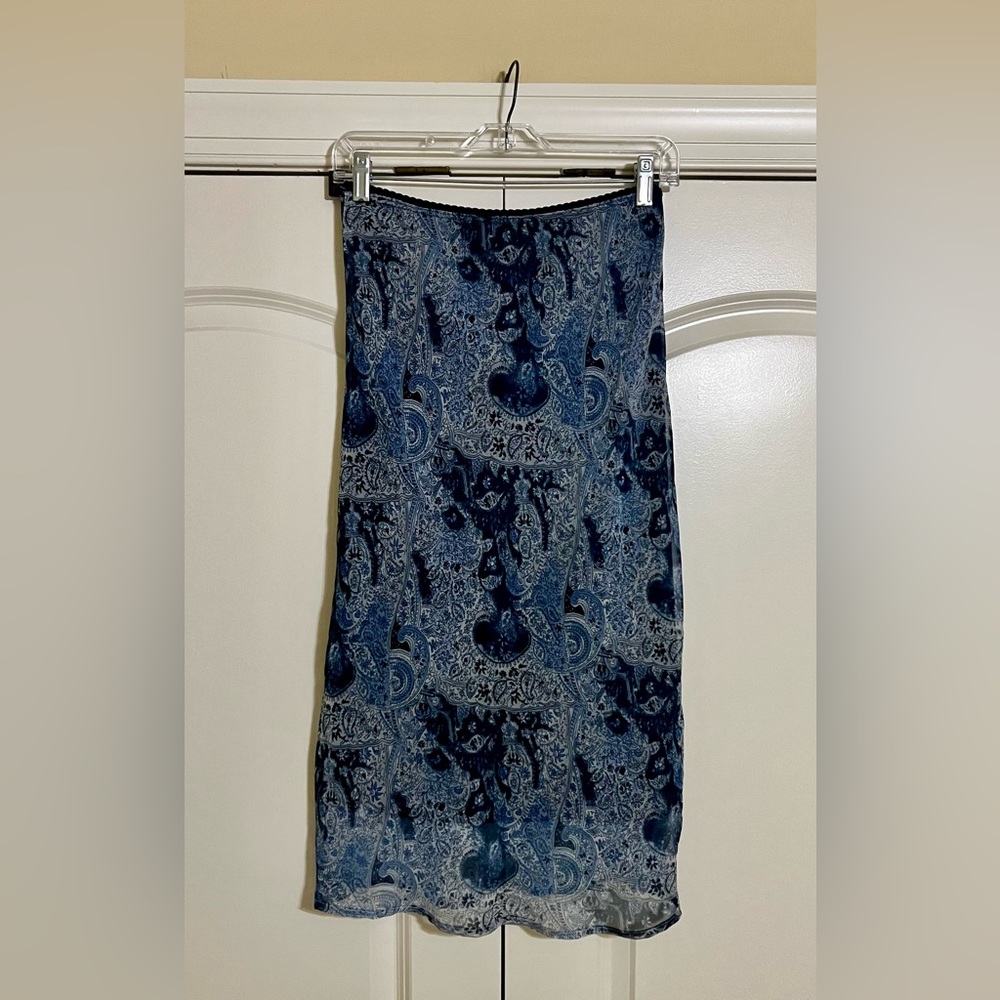 Wanted Vintage Paisley Midi Pencil Skirt - Blue and White - Small